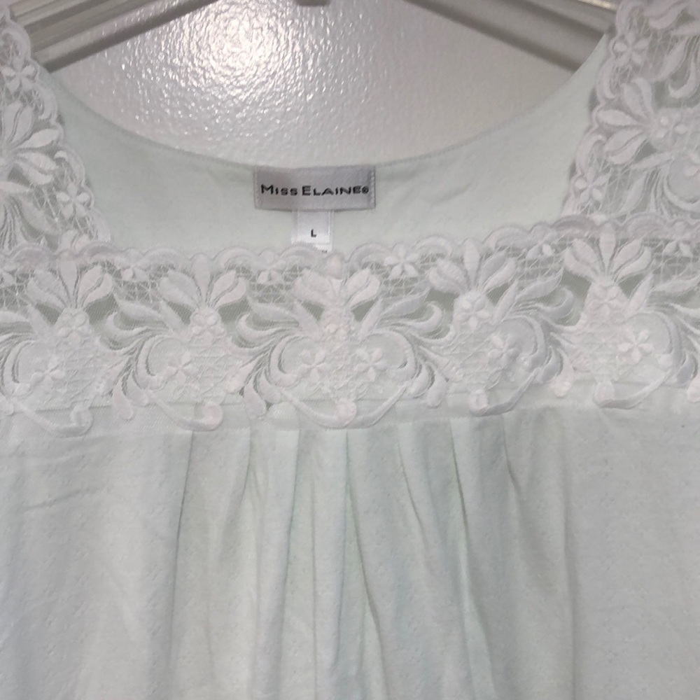 MISS ELAINE NIGHTGOWN Calf Length NWT sz S